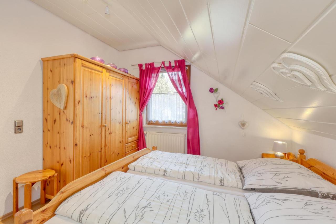 Seepark Kirchheim Ferienhaus Bei Viola Mit Sauna 외부 사진