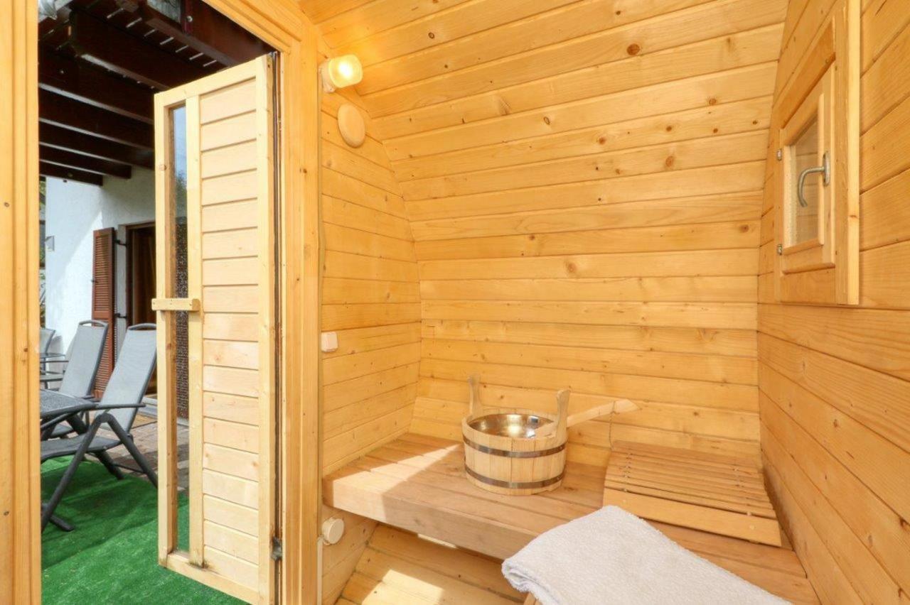 Seepark Kirchheim Ferienhaus Bei Viola Mit Sauna 외부 사진