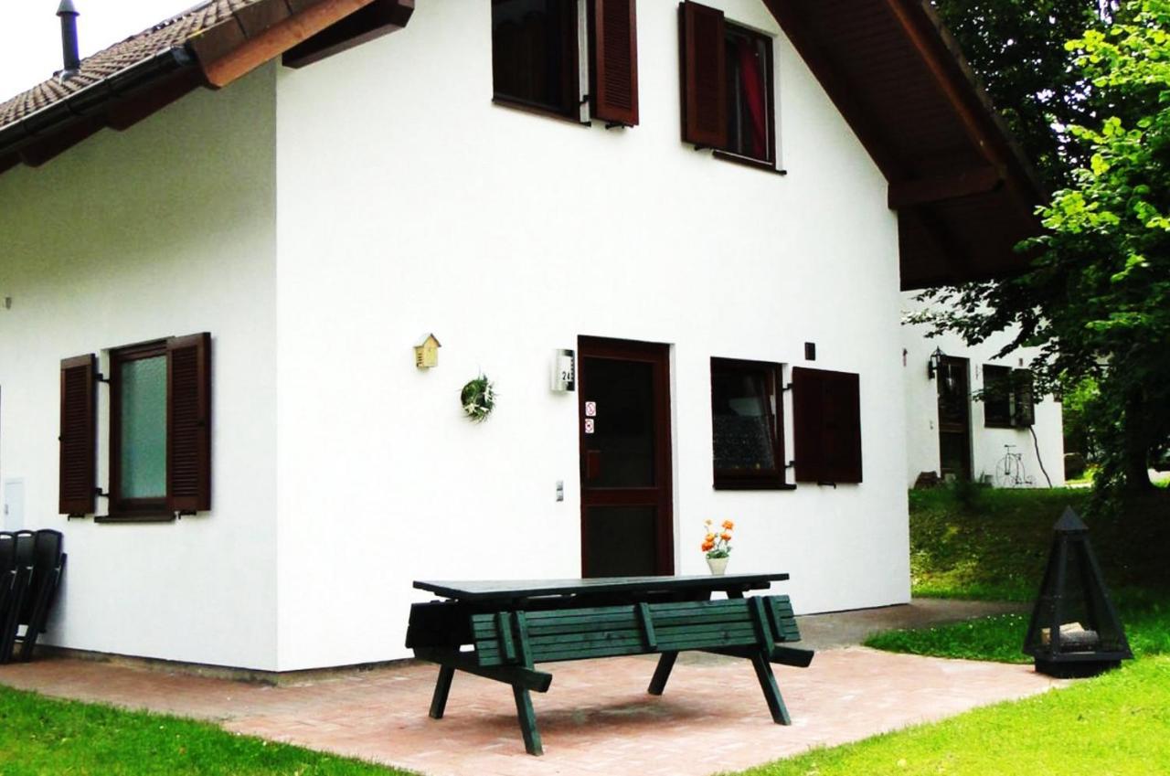 Seepark Kirchheim Ferienhaus Bei Viola Mit Sauna 외부 사진